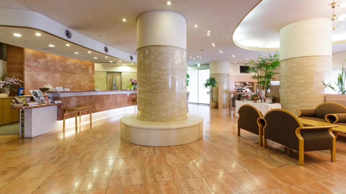 Kochi Pacific Hotel