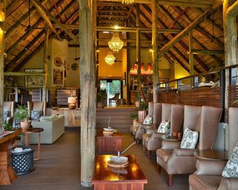 Victoria Falls Safari Club - Victoria Falls