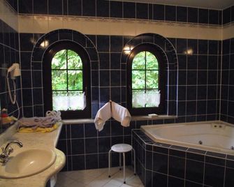 Waldschlösschen - Mittenwalde - Bathroom