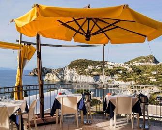 Hotel Villaggio Dei Pescatori - Ponza - Balcony