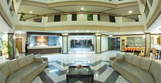 Goldenfield Kundutel - Bacolod City - Lobby