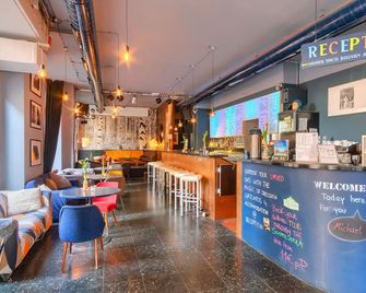 Hostel Mondpalast - Dresden - Restaurant