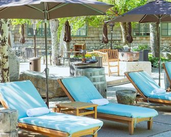 Plumpjack Inn - Olympic Valley - Patio