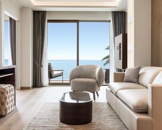 Grand Hotel Fasano & Villa Principe - Gardone Riviera - Living room
