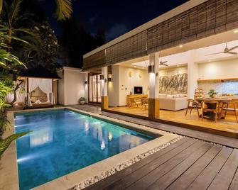 Villa Chloe Seminyak - Denpasar - Piscine