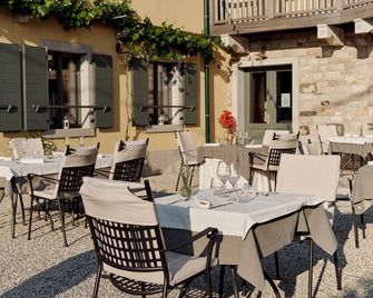 Hisa Krasna - Lipica - Restaurant