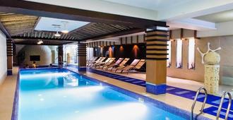 Diplomat Hotel by AG Hotels Group - Astana - Svømmebasseng