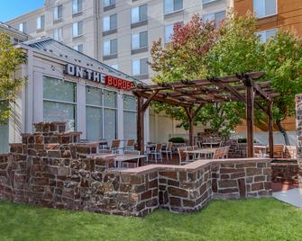 Hilton Garden Inn Denver Airport - Aurora - Patio
