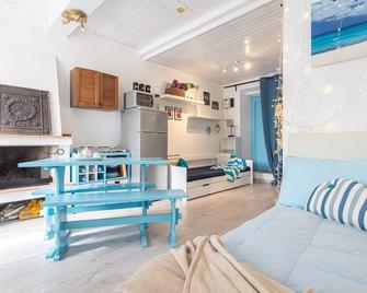 Loft Azzurro Old City Center - Rio Marina - Wohnzimmer