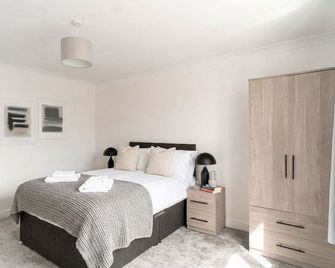 Bright 1 Bed Harbour-side Apartment in Whitehaven - Whitehaven