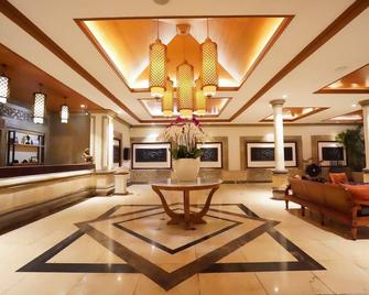 Kuta Seaview Beach Resort - קוטה - לובי