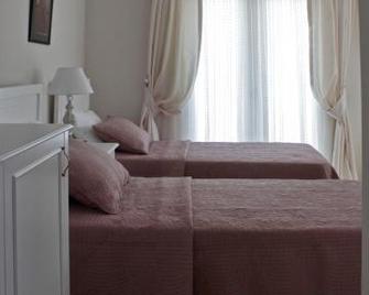 Lara Ilica Hotel - Cesme - Habitación