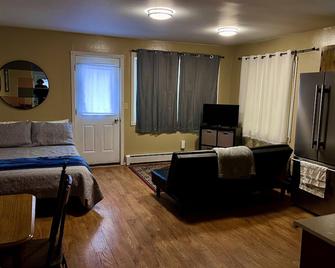 Fresh Upgraded Interior Alongside Kodiak's Pristine Exterior - Kodiak - Living room