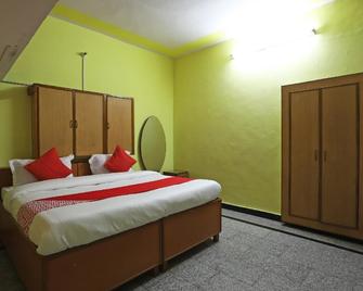 Maheshwari Residency - New Delhi - Bedroom