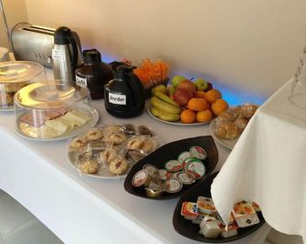 Playa De Valdelagrana - El Puerto de Santa María - Buffet