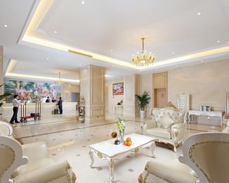 Vienna Hotel Baoshan Yongchang Road - Baoshan