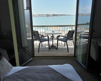 Hotel Les Brises - La Rochelle - Balkon