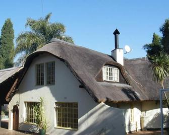 Khesa Guesthome - Kempton Park - Budova