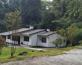 Farm Guest House - Hostel - Tanah Rata - Bygning