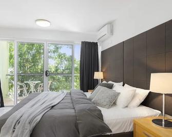 Byron Getaway @ Eco Beach - Byron Bay - Bedroom