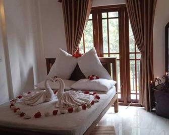 White House Family Stay - Kurunegala - Bedroom