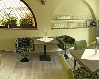 Hotel Altes Weinhaus - Neustadt an der Weinstraße - Restaurant