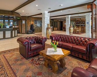 Aspire Oldenburg, Trademark Collection by Wyndham - Oldenburg - Lobby