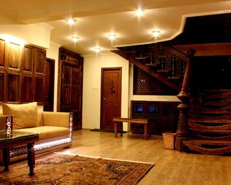 The Villagio - Pahalgam - Salónek