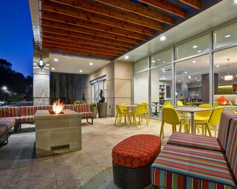 Home2 Suites by Hilton Charleston West Ashley - Charleston - Edificio