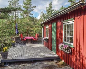 Holiday Home Larvik Vestmarkveien - Larvik - Patio