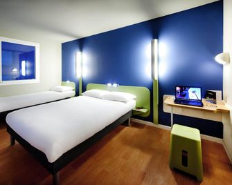 ibis budget Brest Centre Port - Brest - Bedroom