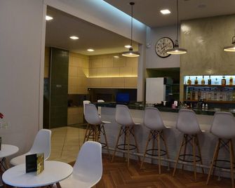 Hotel Atlanta - Patras - Bar
