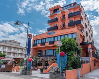 Hotel Giorgetti Orange - Bellaria-Igea Marina - Rakennus