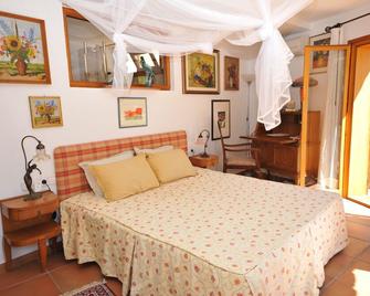 Finca El Almendral - Villajoyosa - Bedroom