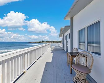 Bella Surf Inn - Isabela - Балкон