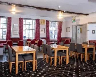 the crown hotel - Alton - Ristorante