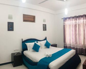 Trinco Waves - Trincomalee - Bedroom