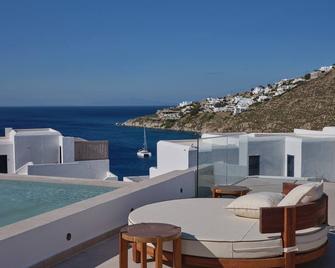 Iria Blue Mykonos - Psarrou - Balkón