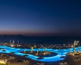 Astir Odysseus Kos Resort & Spa - Tigaki - สระว่ายน้ำ