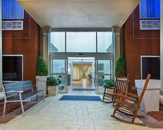 Holiday Inn Express & Suites Murphy By IHG - Murphy - Lobby