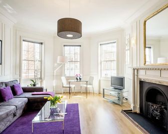 Chelsea - Sloane Avenue by Viridian Apartments - Londres - Sala de estar