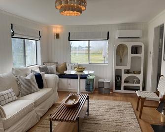 Family Beach House and Cottage - Wainscott - Sufragerie