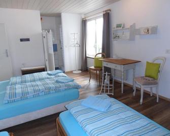 Don Camillo Gästehaus - Homburg - Habitación
