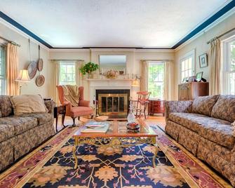 Howarth House B&B - Fitchburg - Sala de estar