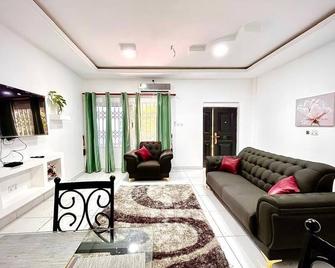 Haven Villa - Sekondi-Takoradi - Sala