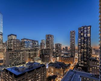 Residence Inn by Marriott Chicago Downtown Magnificent Mile - Chicago - Building