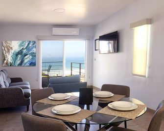 Popotla Villa 201 - Rosarito - Dining room