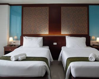 Convenient Grand Plus Hotel Suvarnabhumi - Bangkok