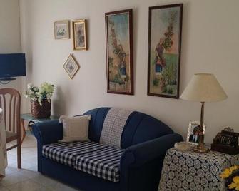 Foivos - Loutra Edipsou