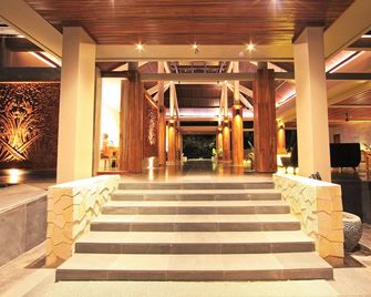 Candi Beach Resort & Spa - Manggis - Lobby